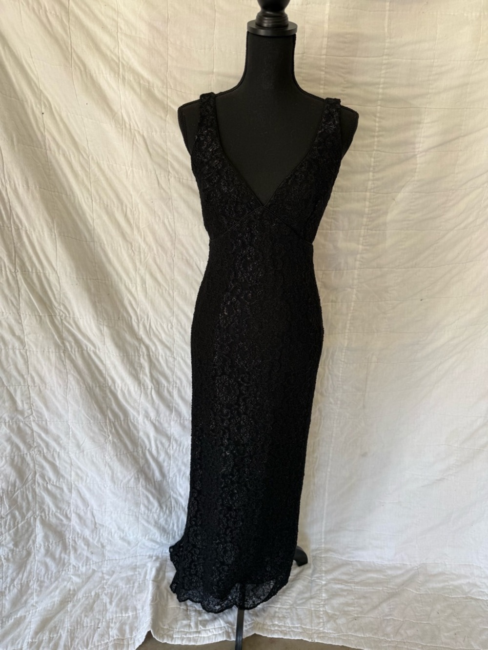 Hugo Buscati Black Lace V-Neck Maxi Dress